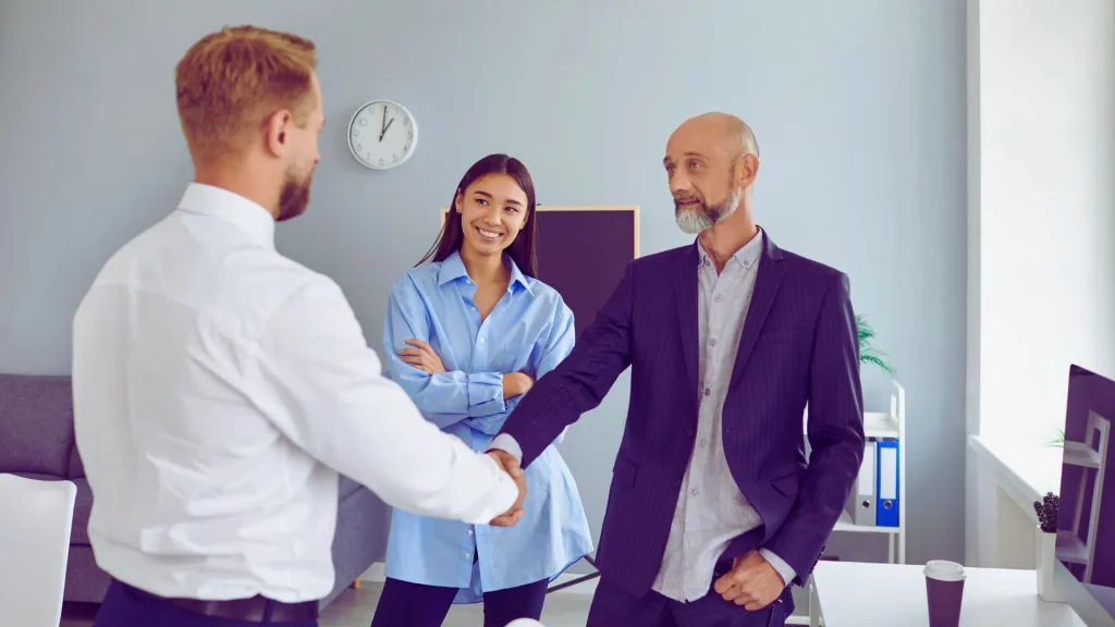 La fidélisation client par le parrainage et les avis clients : un levier puissant pour votre business !
